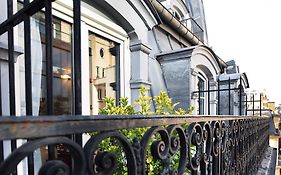 Hotel Alison